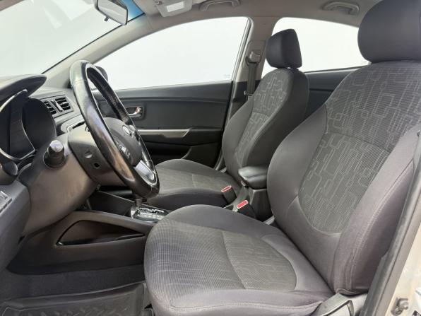Kia Rio III с пробегом 2013 года, цена 690 000 рублей, 199500 км, седан, Автокод Объявления