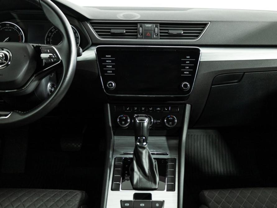 Skoda Superb III Рестайлинг Санкт-Петербург  - изображение 14