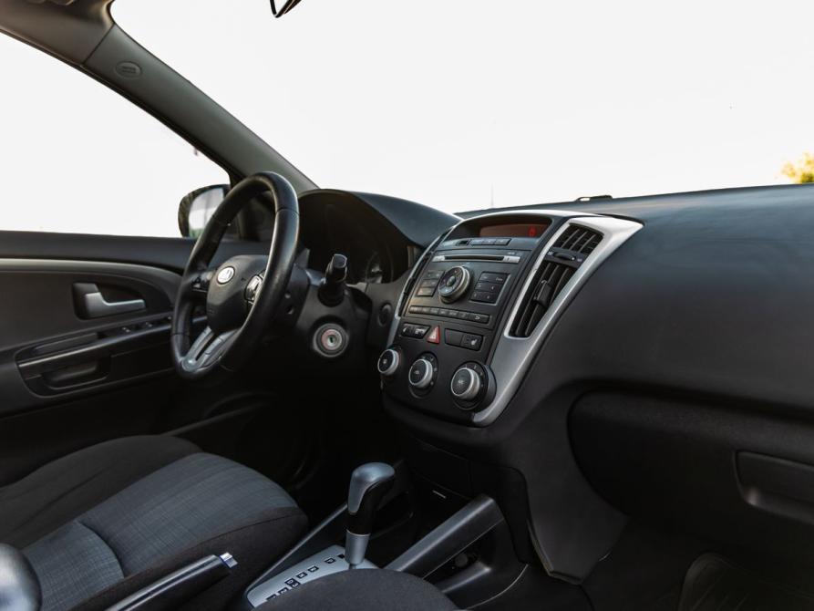 Kia Ceed I Рестайлинг Волгоград  - изображение 24