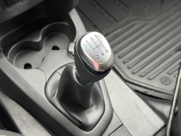 Renault Logan II Рестайлинг с пробегом 2021 года, цена 1 120 000 рублей, 124643 км, седан, Автокод Объявления