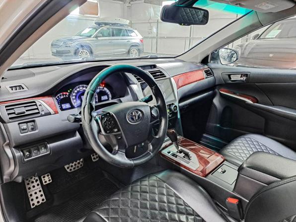 Toyota Camry VII (XV50) с пробегом 2013 года, цена 1 130 000 рублей, 252033 км, седан, Автокод Объявления
