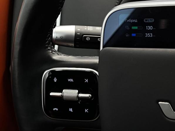 Li Auto (Lixiang) L9 I Рестайлинг с пробегом 2024 года, цена 7 688 000 рублей, 12153 км, внедорожник, Автокод Объявления