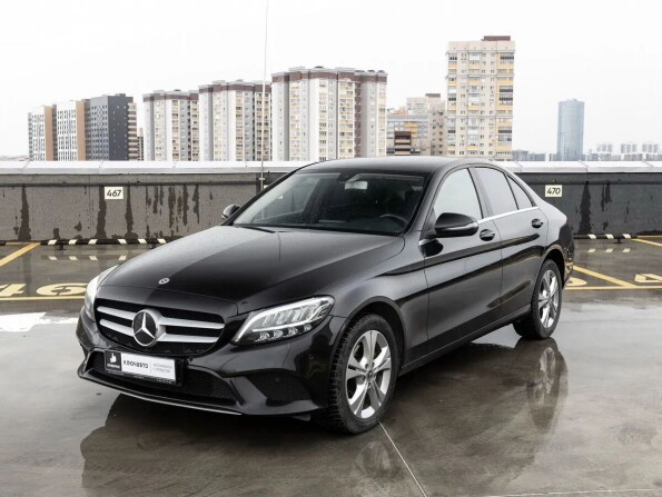Mercedes-Benz C-Класс IV (W205) Рестайлинг с пробегом 2019 года, цена 2 850 000 рублей, 130000 км, седан, Автокод Объявления