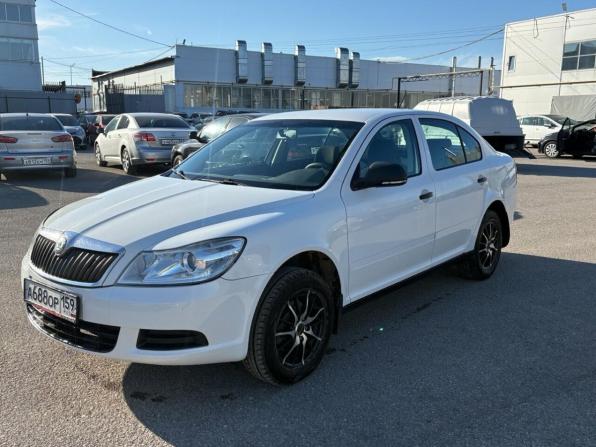 Skoda Octavia II (A5) Рестайлинг с пробегом 2011 года, цена 599 000 рублей, 232000 км, лифтбек, Автокод Объявления