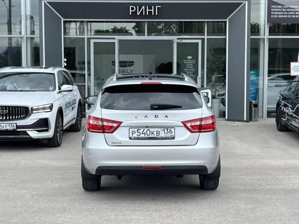 Lada (ВАЗ) Vesta I с пробегом 2022 года, цена 1 298 000 рублей, 59489 км, универсал, Автокод Объявления