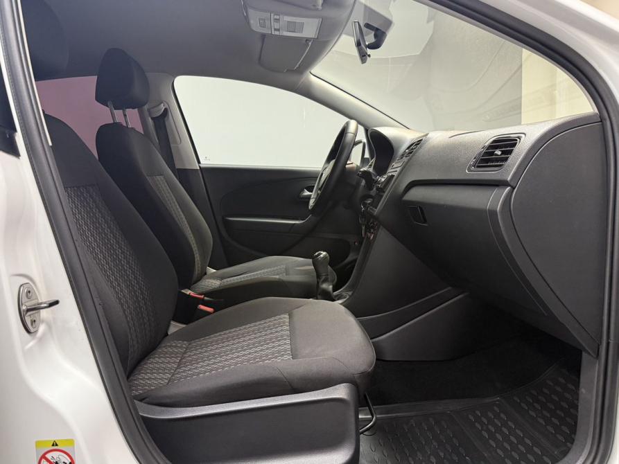 Volkswagen Polo V Рестайлинг Тверь  - изображение 18