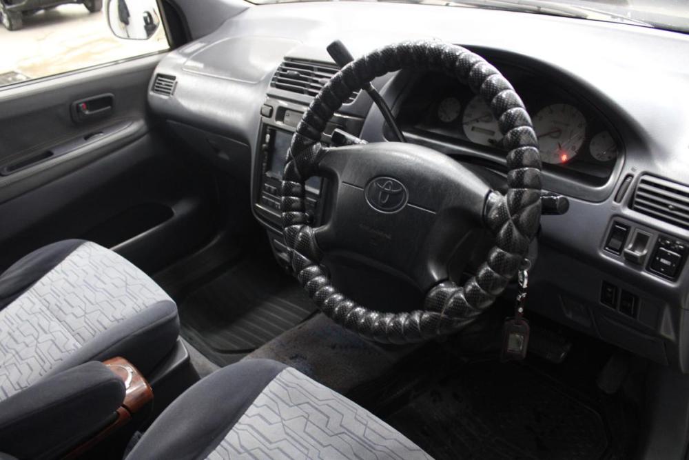 Toyota Ipsum I (M10) Томск  - изображение 10