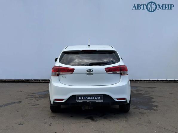 Kia Rio III Рестайлинг с пробегом 2015 года, цена 1 200 000 рублей, 95933 км, седан, Автокод Объявления