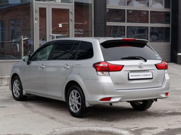 Toyota Corolla XI (E160 E170 E180) Рестайлинг 1 с пробегом 2017 года, цена 1 365 000 рублей, 125489 км, универсал, Автокод Объявления