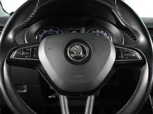 Skoda Octavia III (A7) Рестайлинг с пробегом 2019 года, цена 1 199 000 рублей, 135440 км, лифтбек, Автокод Объявления