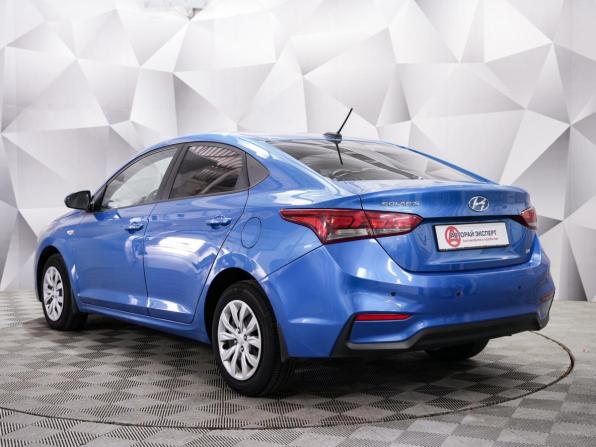 Hyundai Solaris II с пробегом 2017 года, цена 1 210 000 рублей, 169000 км, седан, Автокод Объявления
