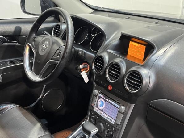 Opel Antara I Рестайлинг с пробегом 2012 года, цена 985 000 рублей, 215132 км, внедорожник, Автокод Объявления