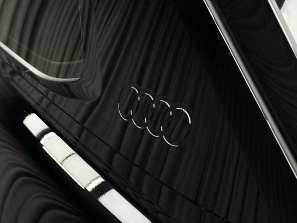Audi Q6 с пробегом 2023 года, цена 7 099 000 рублей, 38000 км, внедорожник, Автокод Объявления