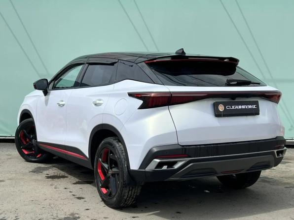 Omoda C5 I с пробегом 2023 года, цена 1 749 000 рублей, 80000 км, внедорожник, Автокод Объявления
