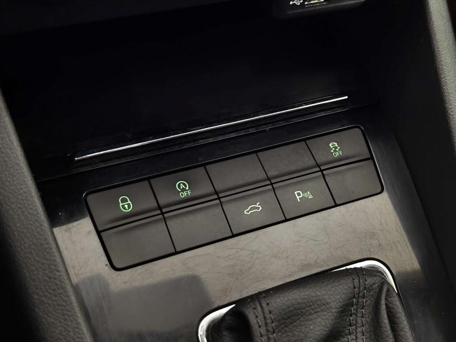 Skoda Octavia III (A7) Рестайлинг Санкт-Петербург  - изображение 19