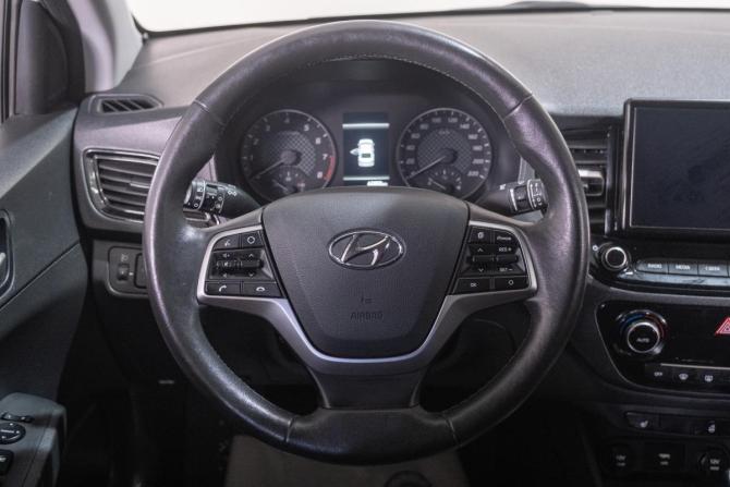 Hyundai Solaris II Рестайлинг с пробегом 2020 года, цена 1 469 000 рублей, 63000 км, седан, Автокод Объявления