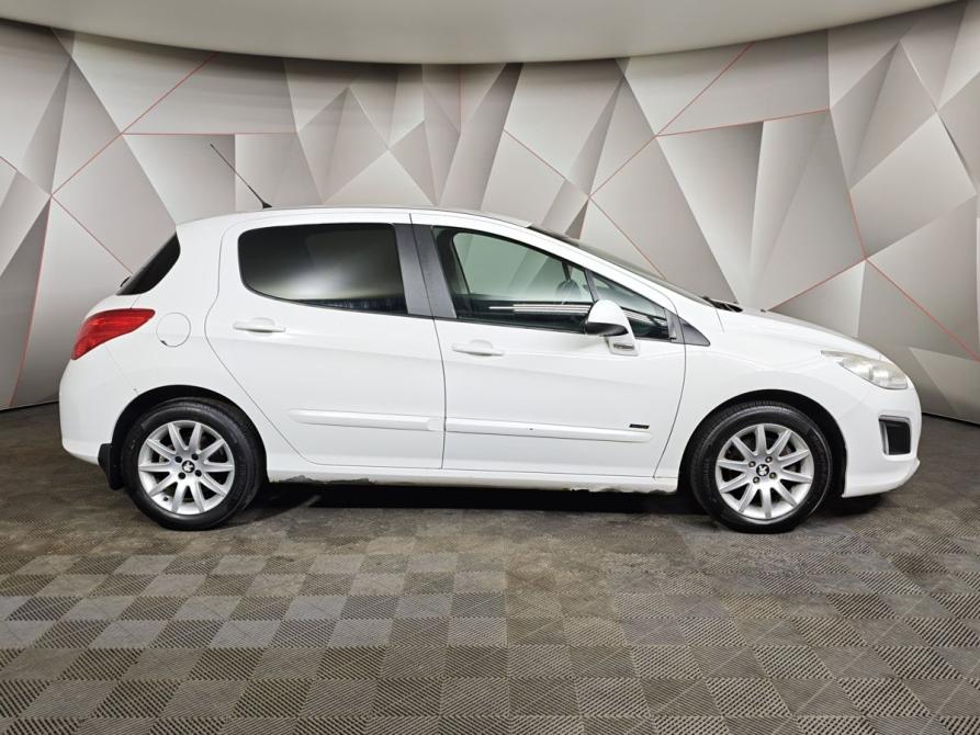 Peugeot 308 I Рестайлинг Москва  - изображение 6