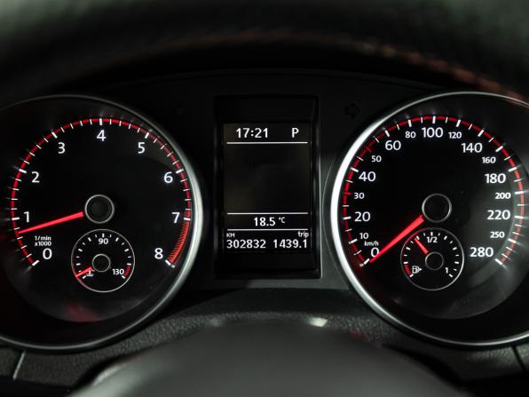 Volkswagen Golf GTI VI с пробегом 2012 года, цена 1 039 585 рублей, 302800 км, хэтчбек, Автокод Объявления