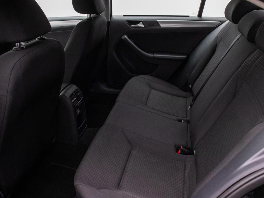 Volkswagen Jetta VI Рестайлинг Москва  - изображение 11