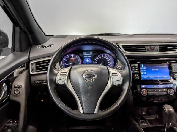 Nissan Qashqai II с пробегом 2017 года, цена 1 625 000 рублей, 108668 км, внедорожник, Автокод Объявления