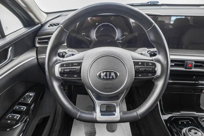 Kia K5 III с пробегом 2020 года, цена 2 799 000 рублей, 31300 км, седан, Автокод Объявления