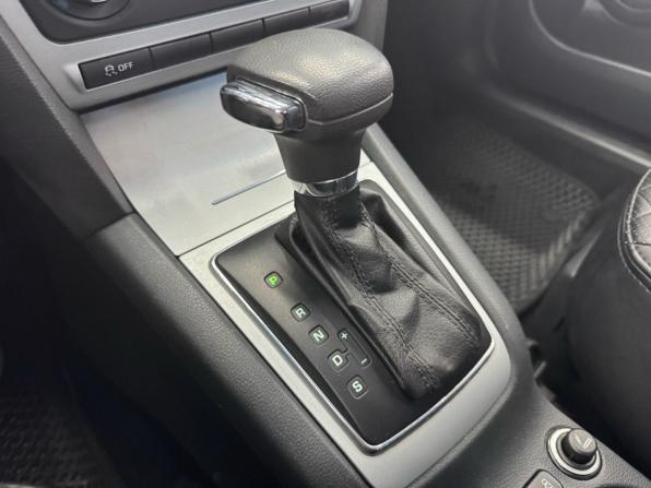 Skoda Octavia II (A5) Рестайлинг с пробегом 2012 года, цена 1 100 000 рублей, 169000 км, лифтбек, Автокод Объявления
