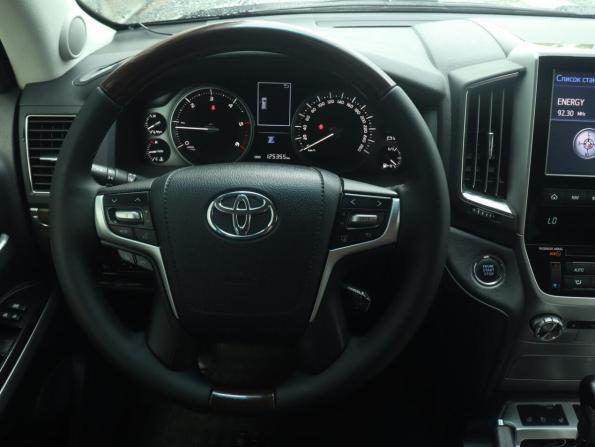 Toyota Land Cruiser 200 Series Рестайлинг 2 с пробегом 2017 года, цена 5 440 000 рублей, 125500 км, внедорожник, Автокод Объявления