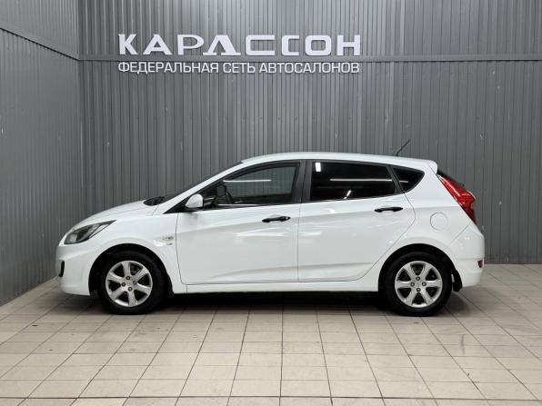 Hyundai Solaris I Рестайлинг с пробегом 2014 года, цена 858 000 рублей, 159931 км, хэтчбек, Автокод Объявления