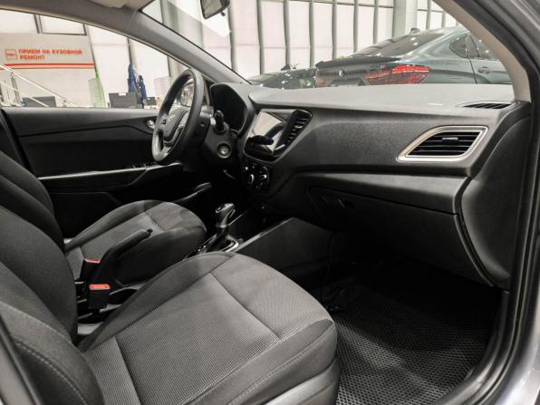 Hyundai Solaris II Рестайлинг с пробегом 2020 года, цена 1 550 000 рублей, 100100 км, седан, Автокод Объявления