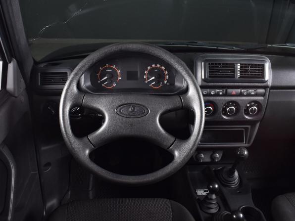 Lada (ВАЗ) Niva Legend I с пробегом 2024 года, цена 999 995 рублей, 31809 км, внедорожник, Автокод Объявления