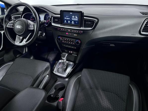 Kia Ceed III с пробегом 2018 года, цена 1 750 000 рублей, 92521 км, хэтчбек, Автокод Объявления