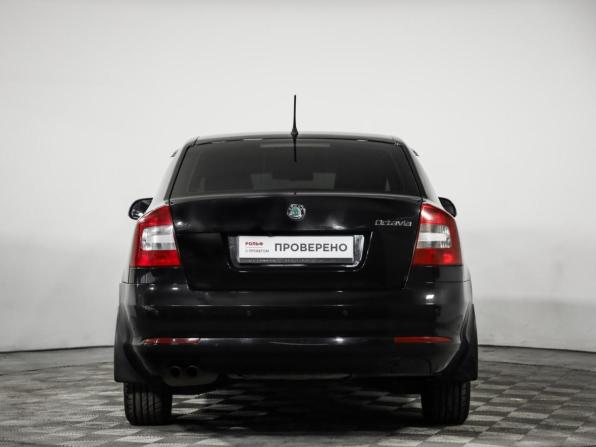 Skoda Octavia II (A5) Рестайлинг с пробегом 2012 года, цена 699 000 рублей, 211425 км, лифтбек, Автокод Объявления