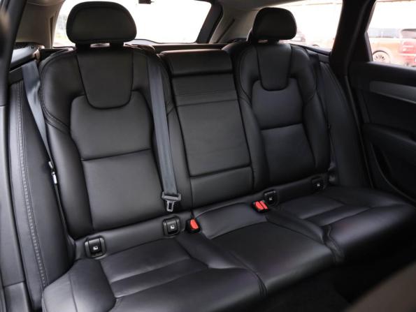 Volvo V90 Cross Country I с пробегом 2017 года, цена 3 489 000 рублей, 99101 км, универсал, Автокод Объявления