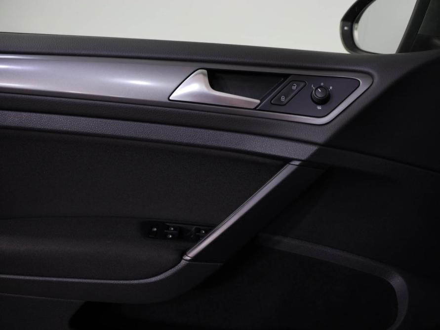 Volkswagen Golf VII Санкт-Петербург  - изображение 13