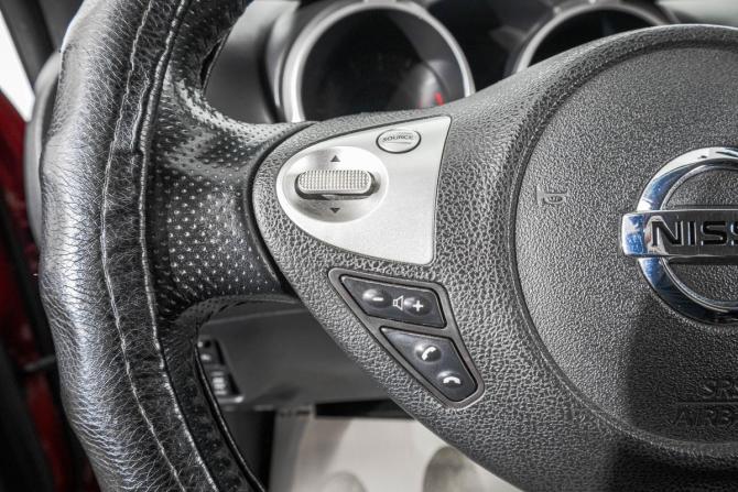 Nissan Juke I с пробегом 2012 года, цена 1 239 000 рублей, 162000 км, внедорожник, Автокод Объявления