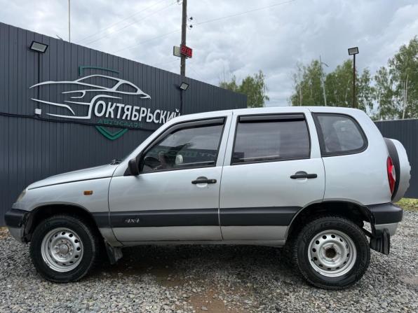 Chevrolet Niva I с пробегом 2003 года, цена 249 000 рублей, 246460 км, внедорожник, Автокод Объявления