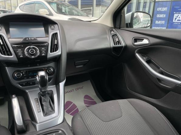 Ford Focus III с пробегом 2012 года, цена 820 000 рублей, 181356 км, хэтчбек, Автокод Объявления