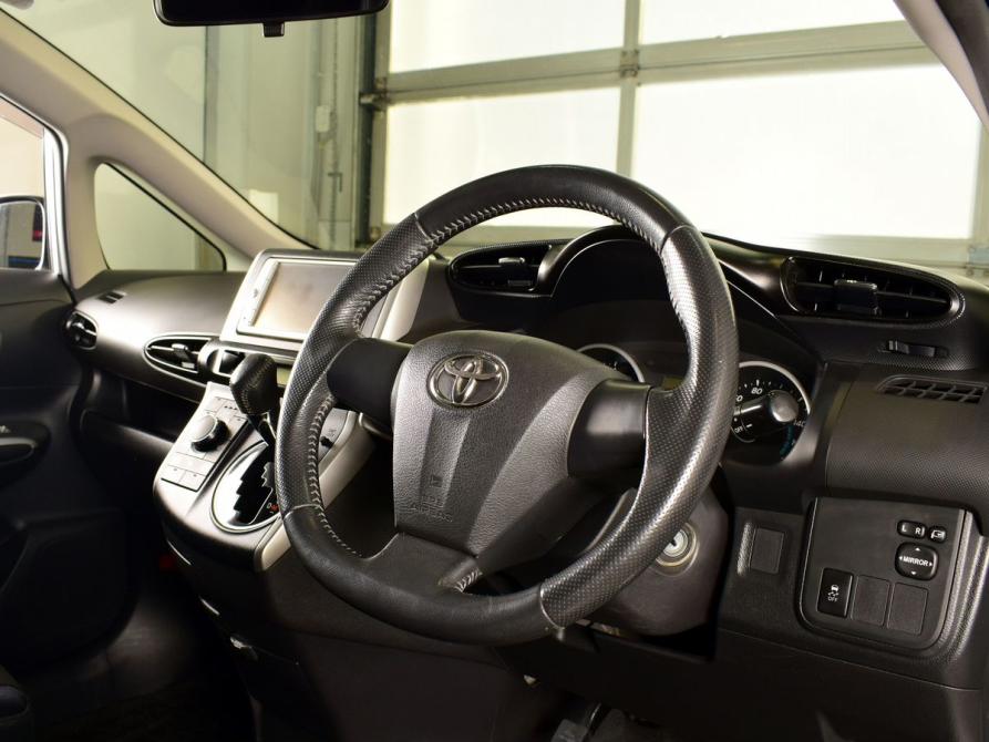 Toyota Wish II Кемерово  - изображение 8