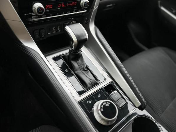 Mitsubishi Pajero Sport III Рестайлинг с пробегом 2021 года, цена 3 799 000 рублей, 122905 км, внедорожник, Автокод Объявления