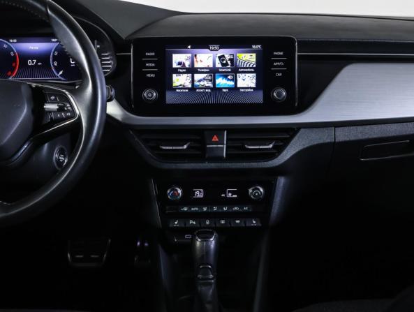 Skoda Rapid II с пробегом 2021 года, цена 1 699 000 рублей, 134408 км, лифтбек, Автокод Объявления