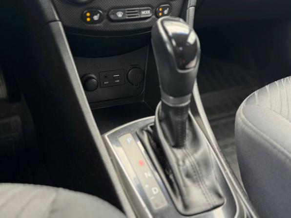 Hyundai Solaris I Рестайлинг с пробегом 2015 года, цена 989 000 рублей, 168324 км, седан, Автокод Объявления