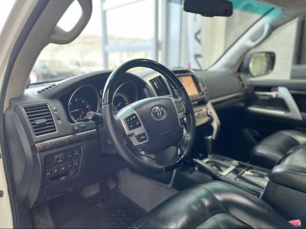 Toyota Land Cruiser 200 Series с пробегом 2012 года, цена 3 210 000 рублей, 317830 км, внедорожник, Автокод Объявления