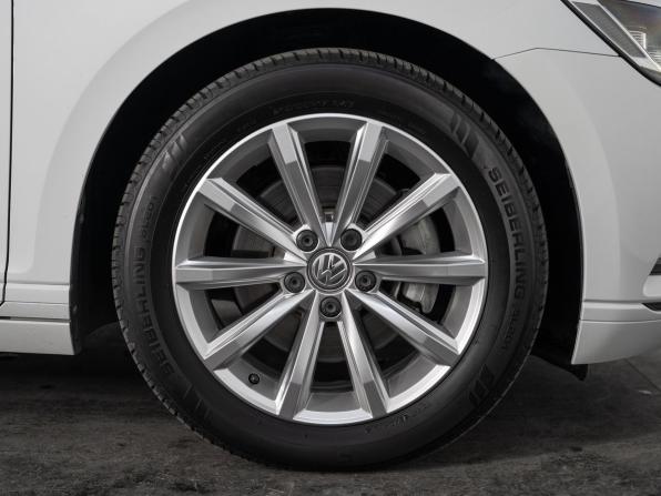 Volkswagen Passat B8 с пробегом 2015 года, цена 1 485 000 рублей, 96316 км, универсал, Автокод Объявления