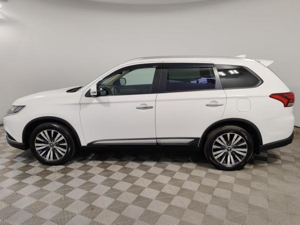 Mitsubishi Outlander III Рестайлинг 3 с пробегом 2019 года, цена 2 449 000 рублей, 81106 км, внедорожник, Автокод Объявления