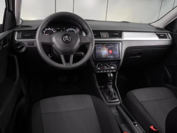 Skoda Rapid I Рестайлинг с пробегом 2018 года, цена 1 399 000 рублей, 84774 км, лифтбек, Автокод Объявления