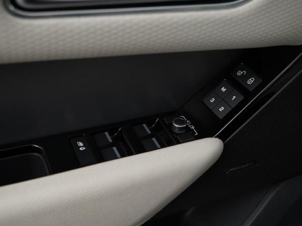 Land Rover Range Rover Velar I с пробегом 2019 года, цена 4 710 050 рублей, 55866 км, внедорожник, Автокод Объявления