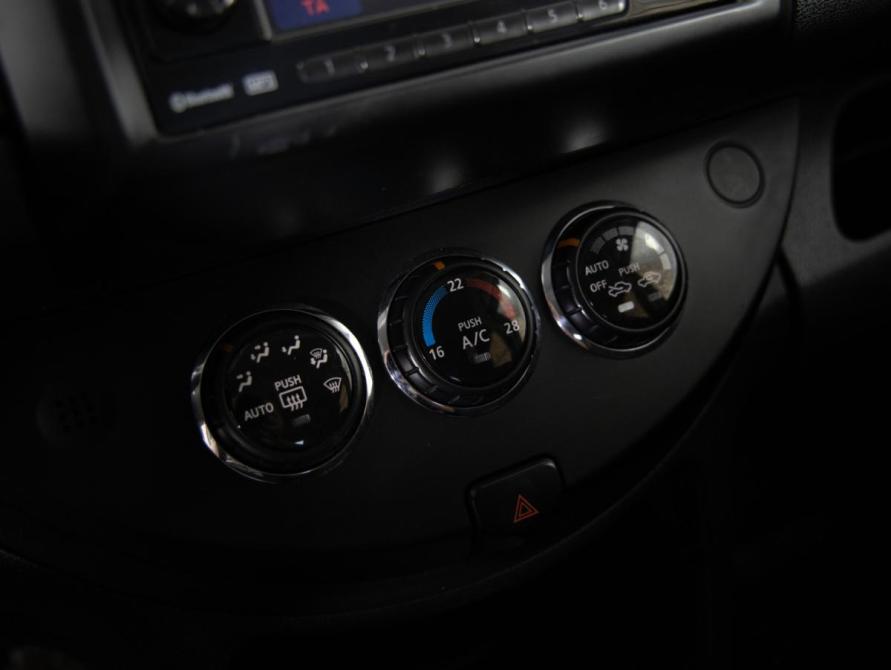 Nissan Note I Рестайлинг Санкт-Петербург  - изображение 15