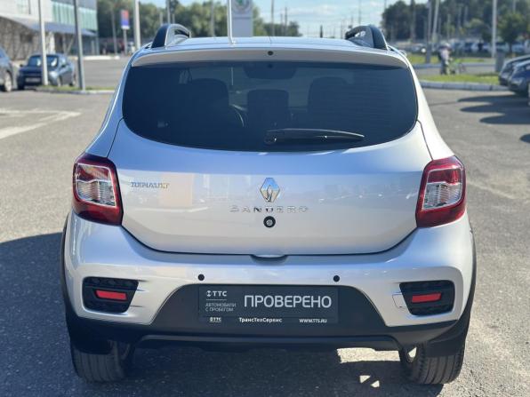 Renault Sandero II Рестайлинг с пробегом 2018 года, цена 1 280 000 рублей, 84812 км, хэтчбек, Автокод Объявления