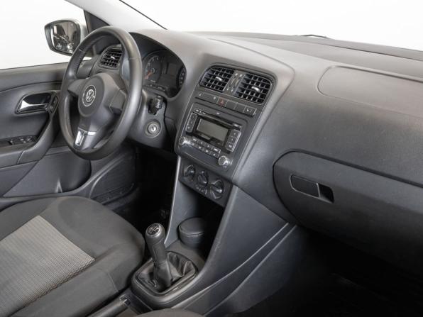 Volkswagen Polo V с пробегом 2011 года, цена 865 000 рублей, 74041 км, седан, Автокод Объявления