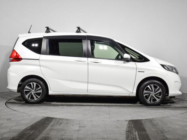 Honda Freed II с пробегом 2016 года, цена 1 140 000 рублей, 193302 км, компактвэн, Автокод Объявления